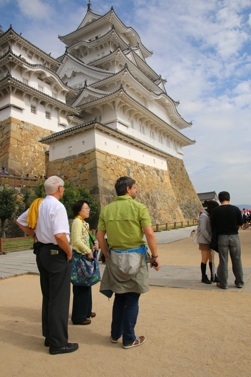 The Himeji Castle English Speaking Guide Group